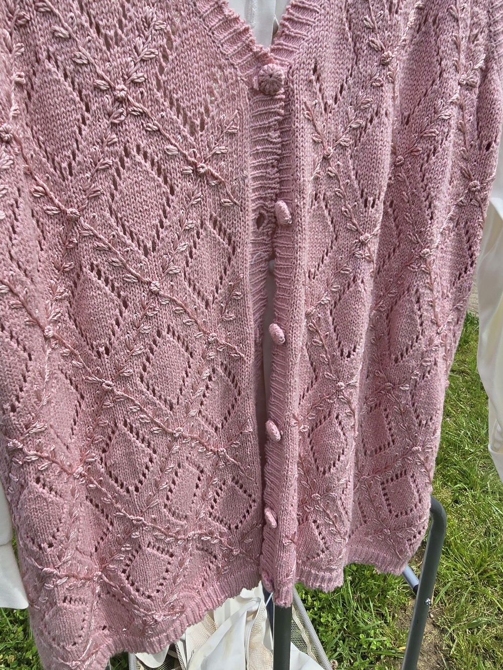 Vintage Grandmacore Plus Size Set: Pink Knit Vest + Cream Lace Blouse 16W 1X - Picture 4 of 6
